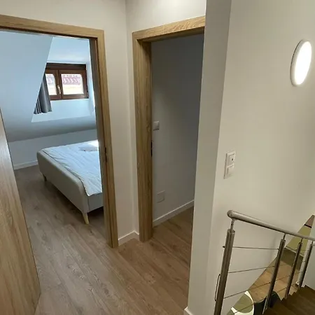 Dovolenkový dom Privatny Domcek V Historickom Centre *